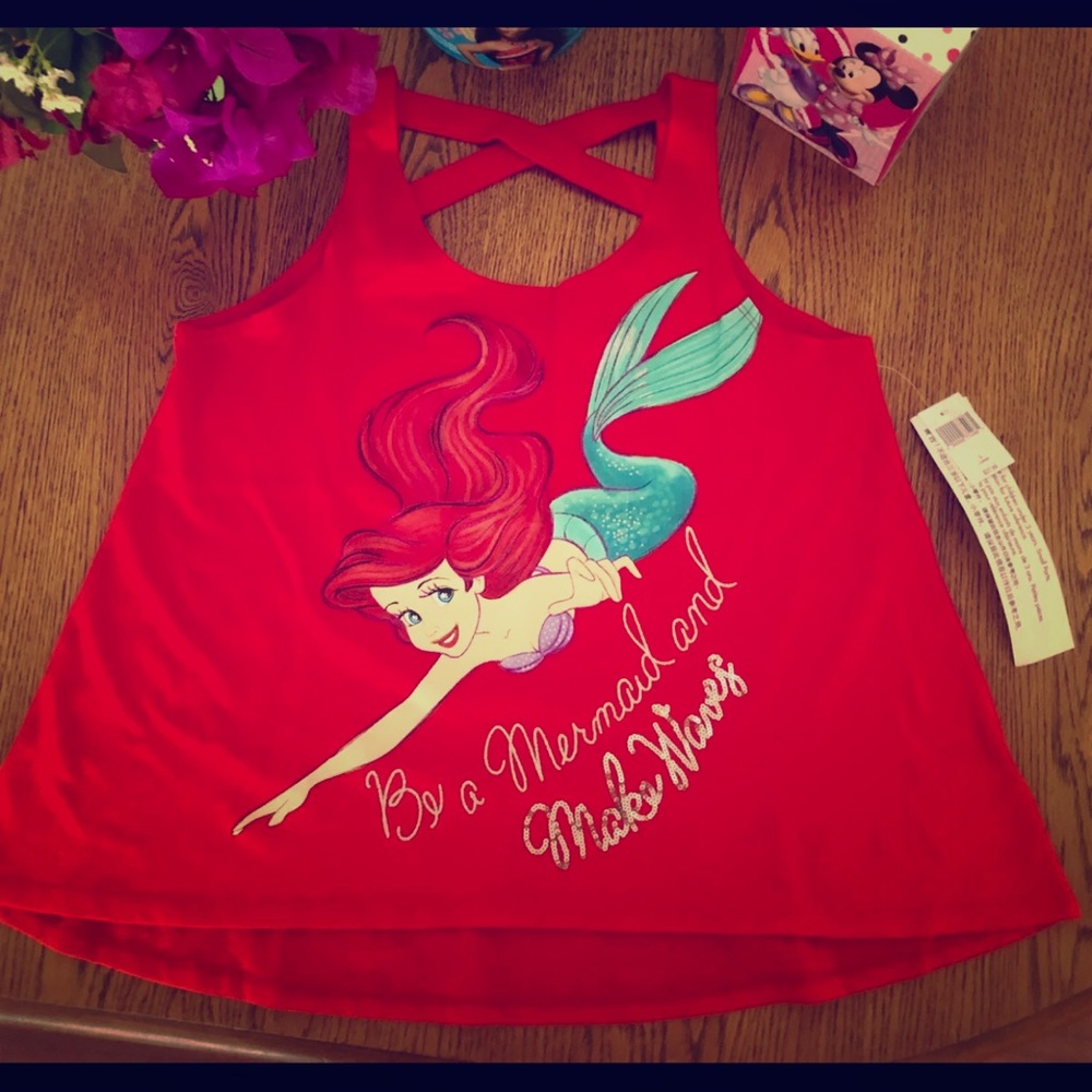 {SOLD}NWT - Hi Lo Disney’s “The Little Mermaid” L